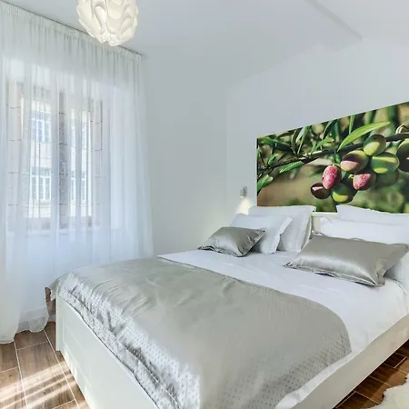 Apartman St.lucija *