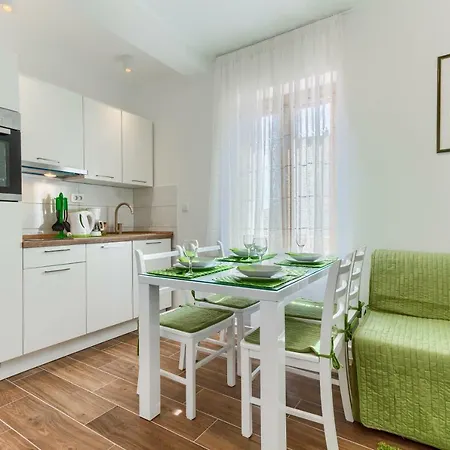 Apartment St.lucija Split